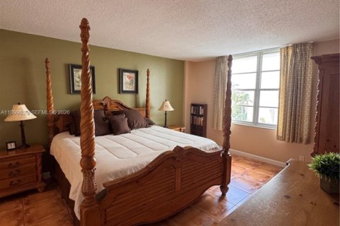 Copropriété à louer à Hollywood, Floride: 1 chambre, 78.69 m2 № 2145673 - photo 5