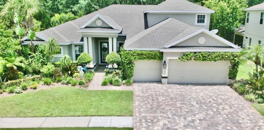 Villa ou maison à Odessa, Floride 4 chambres, 314.47 m2 № 2209359