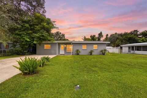 House in Arcadia, Florida 3 bedrooms, 108.23 sq.m. № 2285043