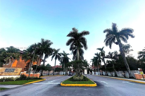 Copropriété à louer à Davie, Floride: 2 chambres, 89.46 m2 № 1998282 - photo 15