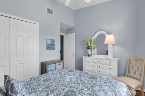 Condo in North Port, Florida, 2 bedrooms  № 2379154 - photo 20