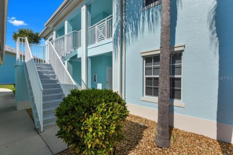 Condo in North Port, Florida, 2 bedrooms  № 2379154 - photo 23