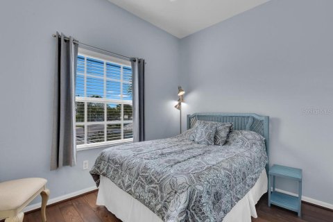 Condo in North Port, Florida, 2 bedrooms  № 2379154 - photo 19