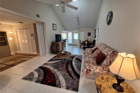 Copropriété à louer à Sarasota, Floride: 2 chambres, 100.06 m2 № 1796665 - photo 4