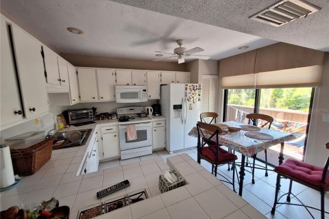 Copropriété à louer à Sarasota, Floride: 2 chambres, 100.06 m2 № 1796665 - photo 5