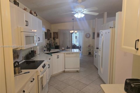 Купить виллу или дом в Сент-Луси, Флорида 2 спальни, 159.23м2, № 1991890 - фото 6