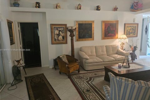 Купить виллу или дом в Сент-Луси, Флорида 2 спальни, 159.23м2, № 1991890 - фото 2