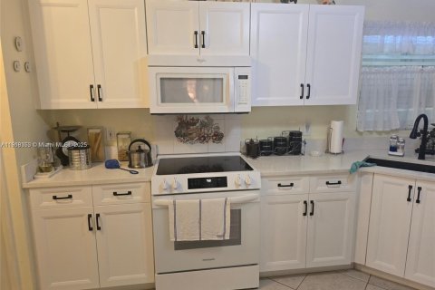 Купить виллу или дом в Сент-Луси, Флорида 2 спальни, 159.23м2, № 1991890 - фото 5