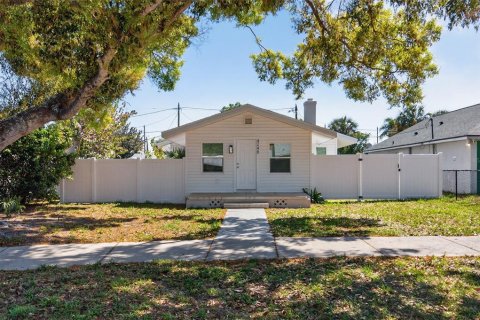 Villa ou maison à vendre à Saint Petersburg, Floride: 3 chambres, 124.86 m2 № 2156475 - photo 3