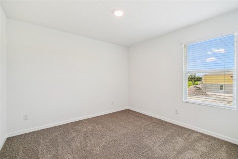House in Hudson, Florida 4 bedrooms, 209.31 sq.m. № 1621881 - photo 27