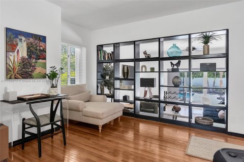 Casa en alquiler en Biscayne Park, Florida, 3 dormitorios, 175.31 m2 № 2077027 - foto 21