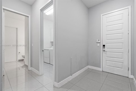 Casa en venta en Parkland, Florida, 4 dormitorios, 397.06 m2 № 1993057 - foto 25