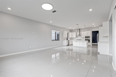 Casa en venta en Parkland, Florida, 4 dormitorios, 397.06 m2 № 1993057 - foto 17