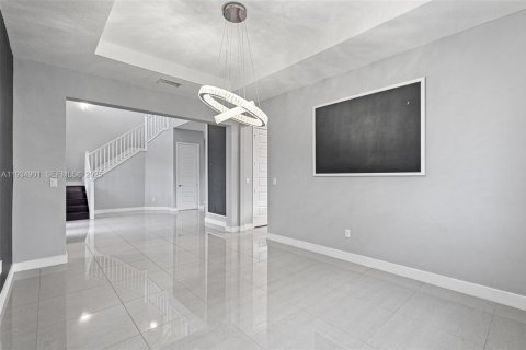 Casa en venta en Parkland, Florida, 4 dormitorios, 397.06 m2 № 1993057 - foto 9