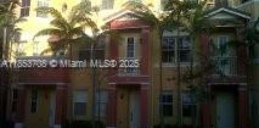 Touwnhouse à Royal Palm Beach, Floride 3 chambres, 179.49 m2 № 1871590