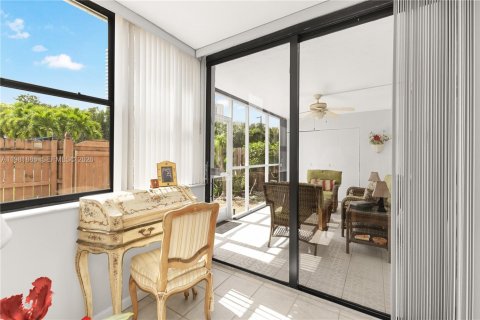 Copropriété à vendre à Aventura, Floride: 2 chambres, 120.12 m2 № 2043167 - photo 19