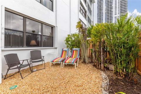 Copropriété à vendre à Aventura, Floride: 2 chambres, 120.12 m2 № 2043167 - photo 29