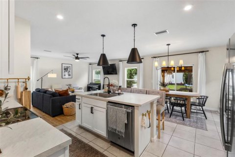 Villa ou maison à vendre à Zephyrhills, Floride: 4 chambres, 176.05 m2 № 2427009 - photo 21