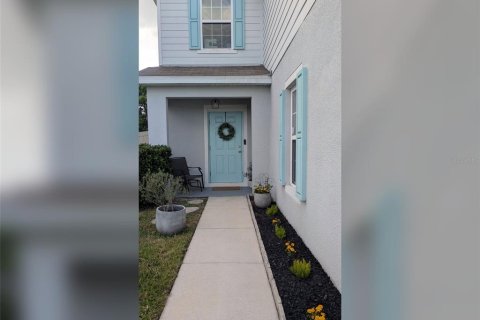 Villa ou maison à vendre à Zephyrhills, Floride: 4 chambres, 176.05 m2 № 2427009 - photo 6