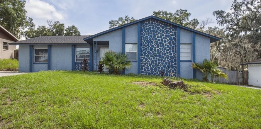 Villa ou maison à Lake Wales, Floride 4 chambres, 151.52 m2 № 2422746
