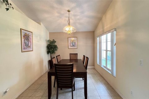 Casa en alquiler en Kissimmee, Florida, 4 dormitorios, 166.39 m2 № 1910320 - foto 12