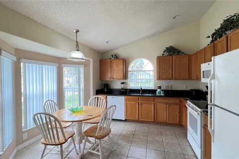 Casa en alquiler en Kissimmee, Florida, 4 dormitorios, 166.39 m2 № 1910320 - foto 5