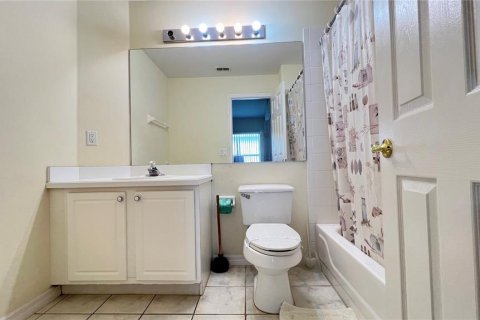 Casa en alquiler en Kissimmee, Florida, 4 dormitorios, 166.39 m2 № 1910320 - foto 21