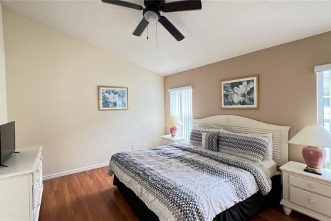 Casa en alquiler en Kissimmee, Florida, 4 dormitorios, 166.39 m2 № 1910320 - foto 22