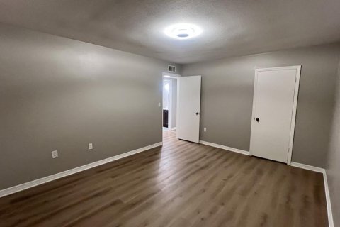 Copropriété à louer à Tampa, Floride: 2 chambres, 92.9 m2 № 2107342 - photo 5