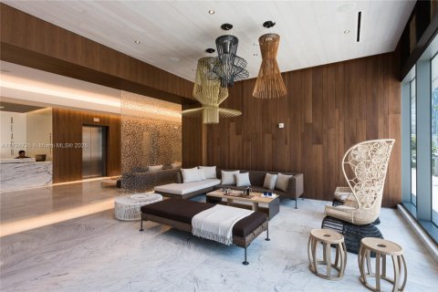 Condo in Miami, Florida, 2 bedrooms  № 1867209 - photo 24