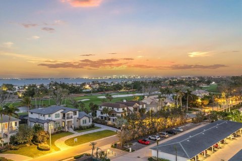 Condo in Longboat Key, Florida, 2 bedrooms  № 1619505 - photo 29