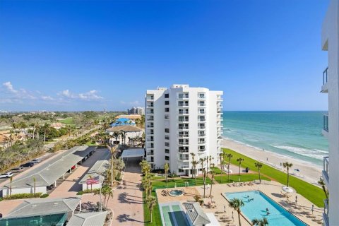Condo in Longboat Key, Florida, 2 bedrooms  № 1619505 - photo 11
