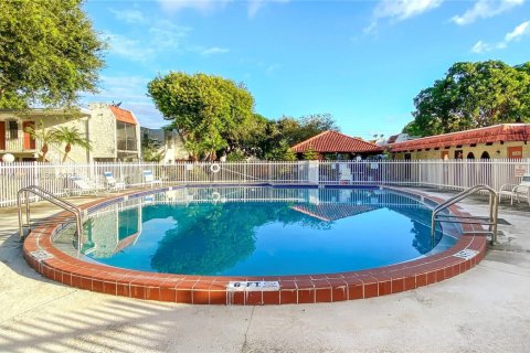 Condominio en venta en Palmetto Bay, Florida, 1 dormitorio, 52.03 m2 № 1942369 - foto 17