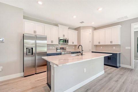 Villa ou maison à vendre à North Port, Floride: 4 chambres, 185.62 m2 № 2291042 - photo 15