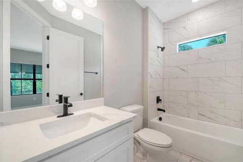 Villa ou maison à vendre à North Port, Floride: 4 chambres, 185.62 m2 № 2291042 - photo 28