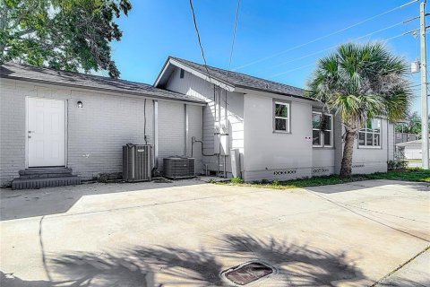 Immobilier commercial à vendre à Daytona Beach, Floride: 181.07 m2 № 1632360 - photo 21