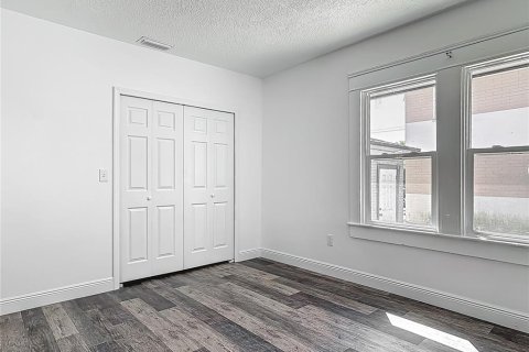 Immobilier commercial à vendre à Daytona Beach, Floride: 181.07 m2 № 1632360 - photo 12