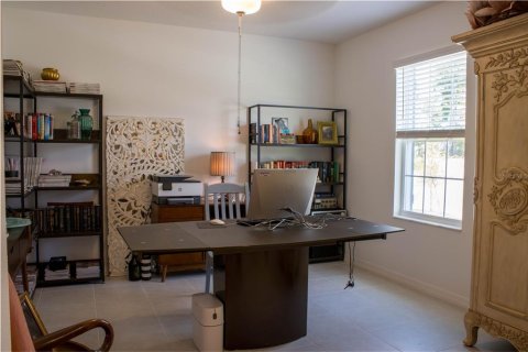 House in Lakeland, Florida 5 bedrooms, 269.04 sq.m. № 1827842 - photo 8