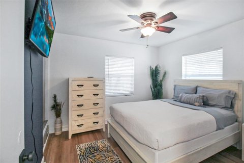 Villa ou maison à louer à Bradenton, Floride: 2 chambres, 105.07 m2 № 2298858 - photo 28
