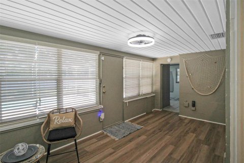 Villa ou maison à louer à Bradenton, Floride: 2 chambres, 105.07 m2 № 2298858 - photo 18
