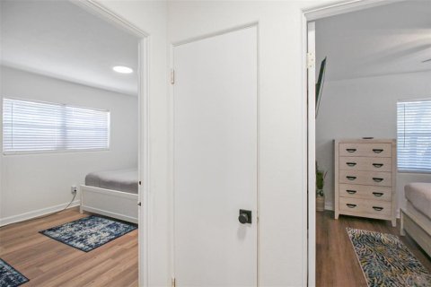 Villa ou maison à louer à Bradenton, Floride: 2 chambres, 105.07 m2 № 2298858 - photo 23