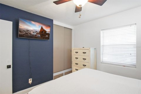 Villa ou maison à louer à Bradenton, Floride: 2 chambres, 105.07 m2 № 2298858 - photo 30