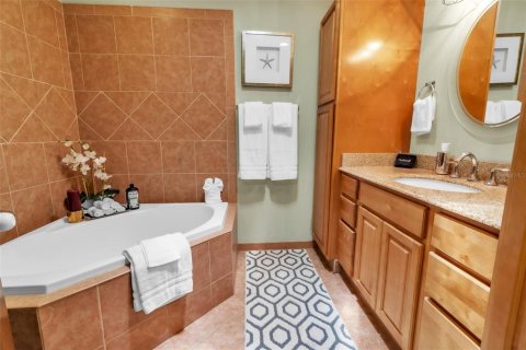 Casa en venta en Clearwater, Florida, 4 dormitorios, 239.97 m2 № 2198644 - foto 26