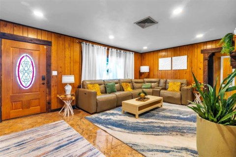 Casa en venta en Clearwater, Florida, 4 dormitorios, 239.97 m2 № 2198644 - foto 12