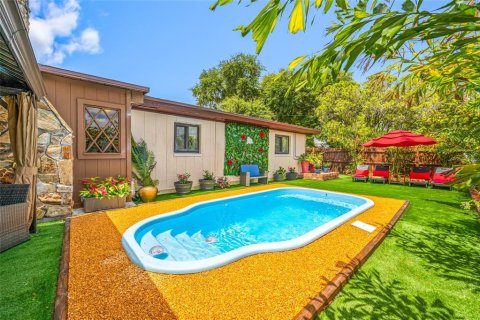 Casa en venta en Clearwater, Florida, 4 dormitorios, 239.97 m2 № 2198644 - foto 2