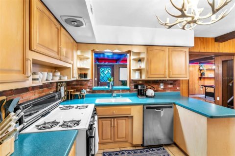 Casa en venta en Clearwater, Florida, 4 dormitorios, 239.97 m2 № 2198644 - foto 15