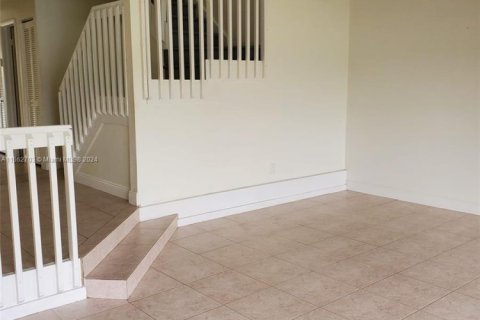 Townhouse in Davie, Florida 2 bedrooms, 123.19 sq.m. № 1692952 - photo 16