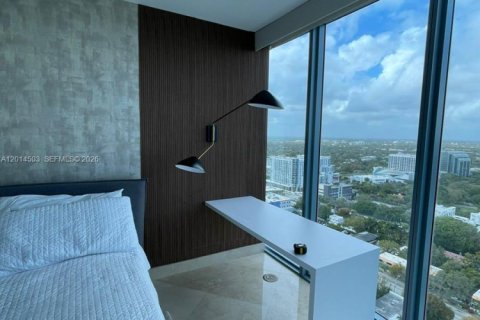 Condo in Miami, Florida, 2 bedrooms № 2076506 - photo 10