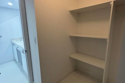 Copropriété à louer à Pompano Beach, Floride: 2 chambres, 92.9 m2 № 2171946 - photo 8