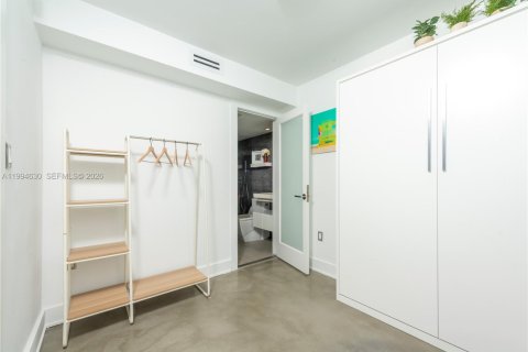 Touwnhouse à vendre à Miami Beach, Floride: 3 chambres, 146.23 m2 № 2056344 - photo 14